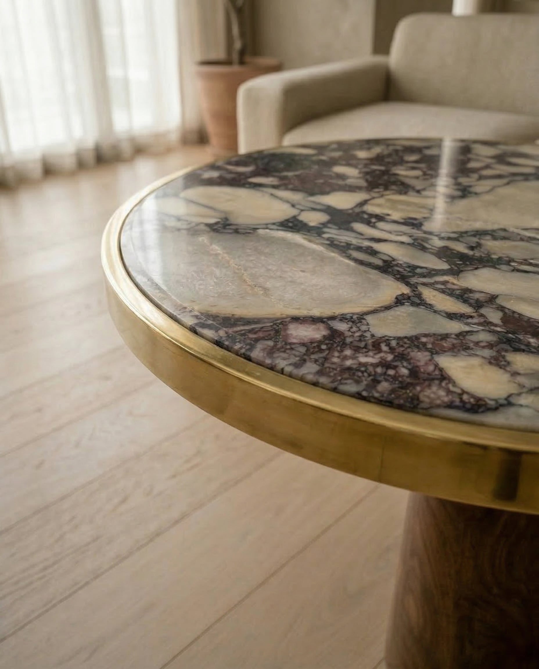 Viola Centro Marble Side Table – Calacatta Viola Marble